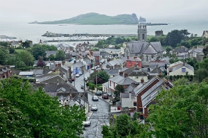 the village of Howth, a half hour train ride from the Dublin City Centre 